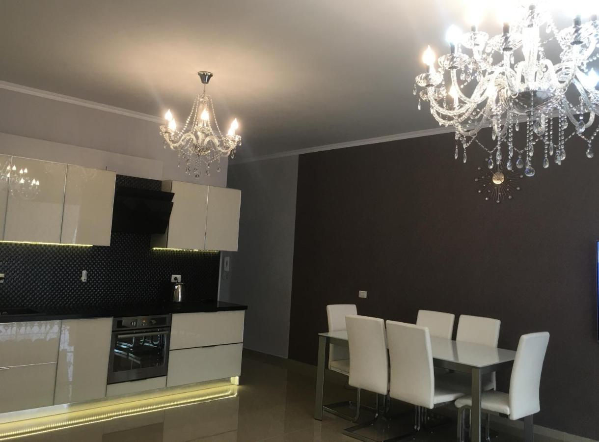 Royal Queen And King Luxury Apartment Σαράντα Εξωτερικό φωτογραφία