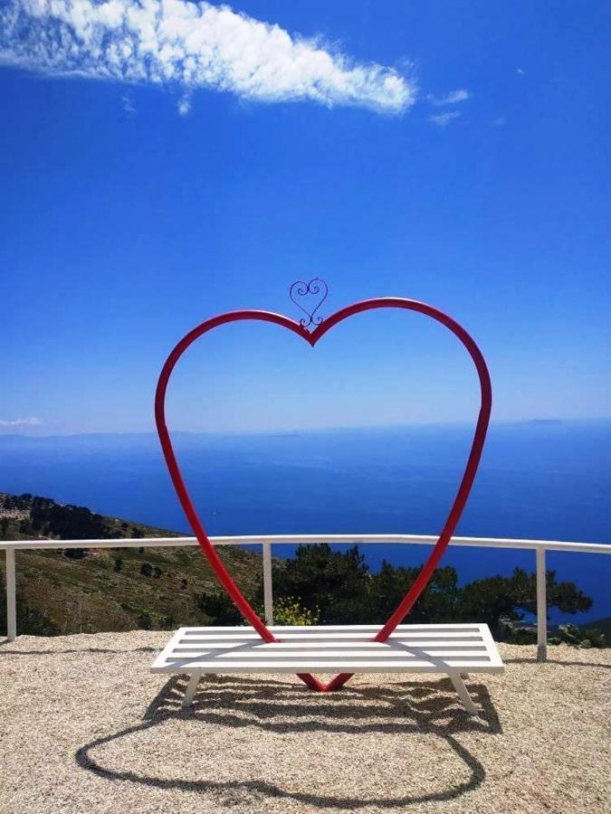 Royal Queen And King Luxury Apartment Σαράντα Εξωτερικό φωτογραφία