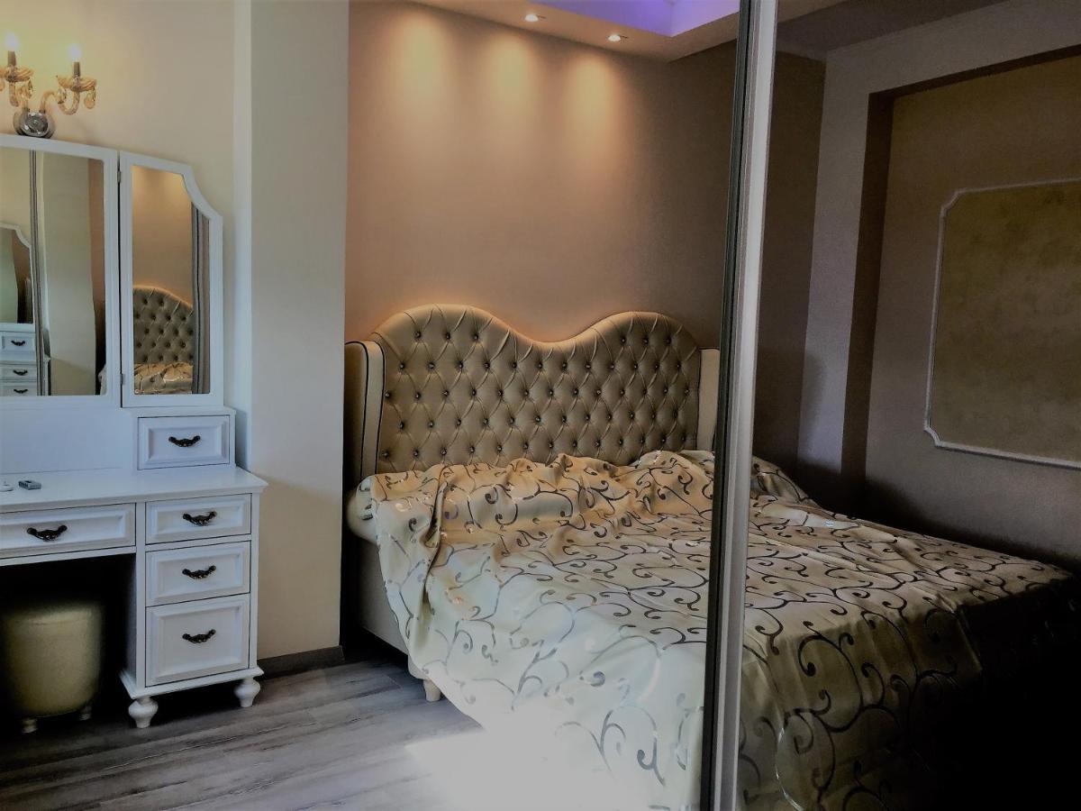 Royal Queen And King Luxury Apartment Σαράντα Εξωτερικό φωτογραφία