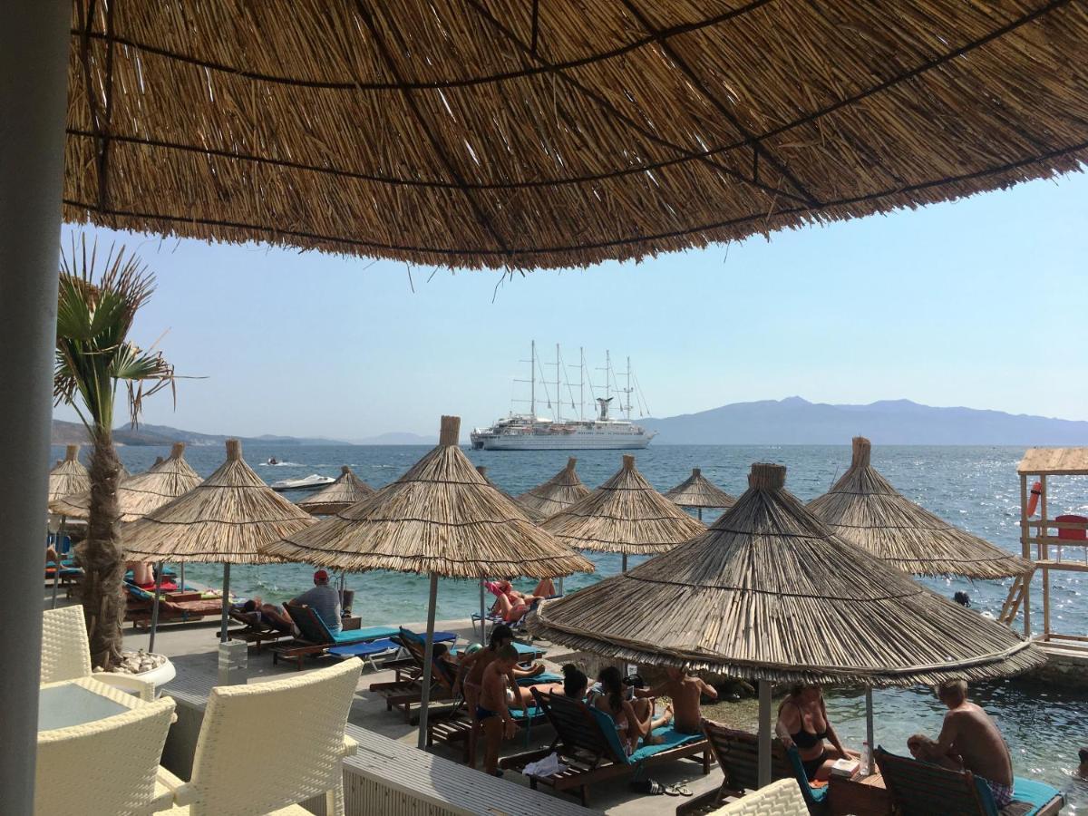 Royal Queen And King Luxury Apartment Σαράντα Εξωτερικό φωτογραφία